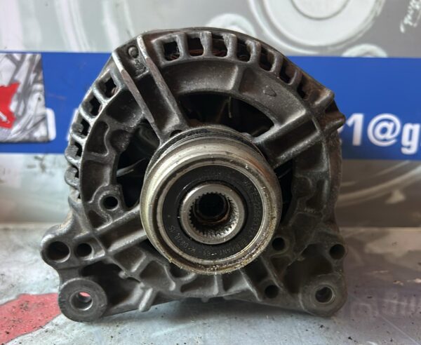Alternatore Volkswagen Passat 1.9 (120AH)