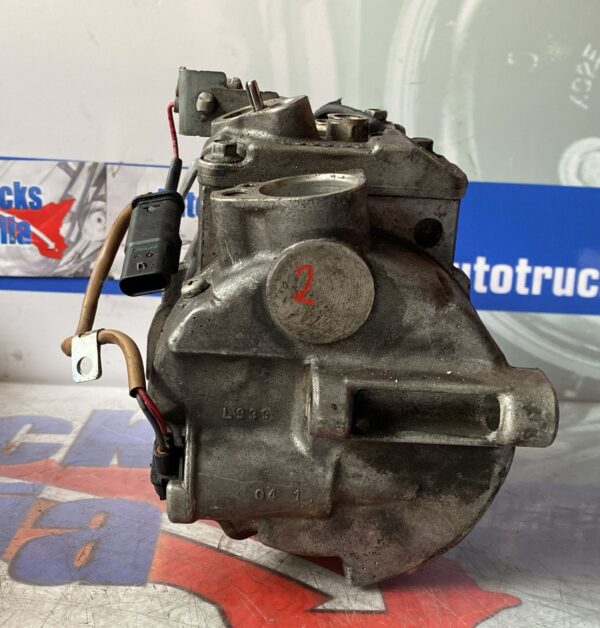 Compressore aria condizionata Mercedes Classe E220 W212 - immagine 5