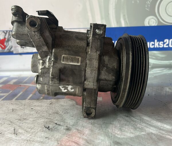 Compressore aria condizionata Dacia Dokker E6 1.5 DCI - immagine 6