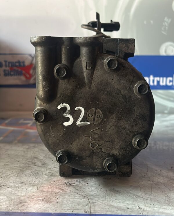 Compressore aria condizionata Alfa Romeo 147 1.9 JTD - immagine 5