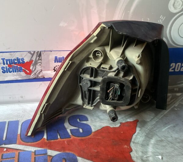 Stop/Fanale dx Volkswagen Golf 5 - immagine 3