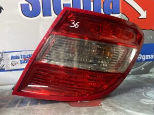 Stop/Fanale dx Mercedes Classe C W204 SW