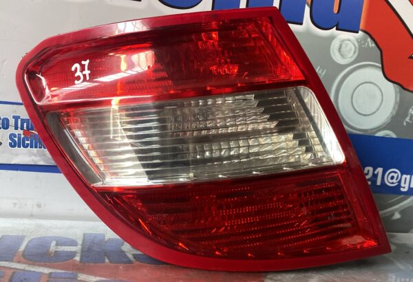 Stop/Fanale sx Mercedes Classe C W204 SW
