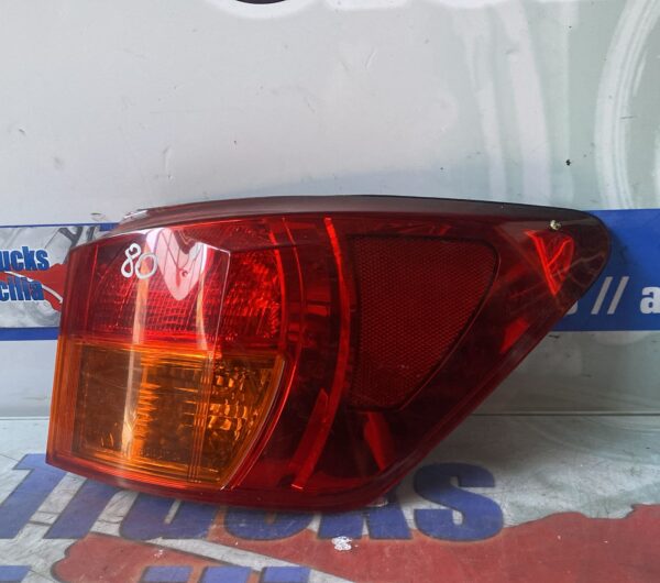 Stop/Fanale dx Lexus IS XE20