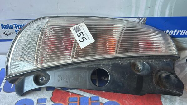 Stop/Fanale sx Lancia Y 843