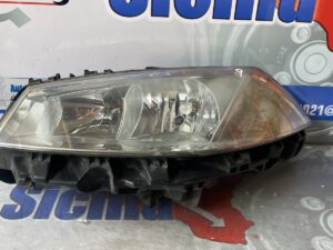 Faro sx Renault Megane 2^serie