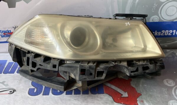 Faro dx Renault Megane 2^serie
