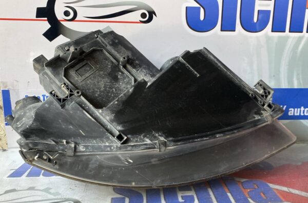 Faro sx Audi A3 8P - immagine 5