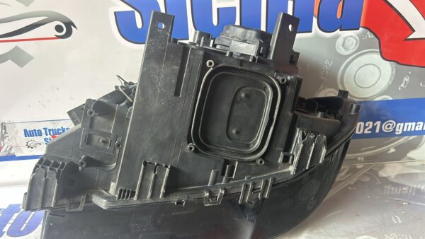 Faro dx BMW X3 E83 - immagine 5