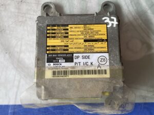 Centralina airbag Lexus IS200 XE20