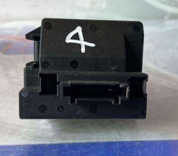Blocchetto accensione Mercedes E w211 - immagine 5