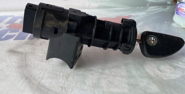 Blocchetto accensione Alfa Romeo 147 - immagine 4
