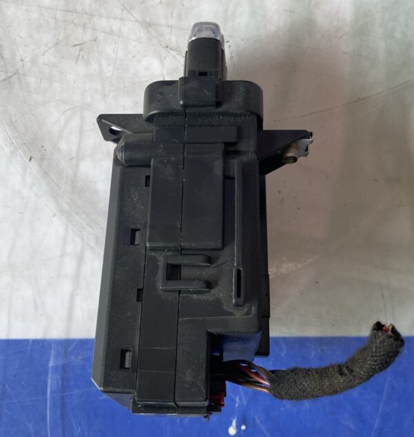Blocchetto accensione Audi A4 (B8) - immagine 3
