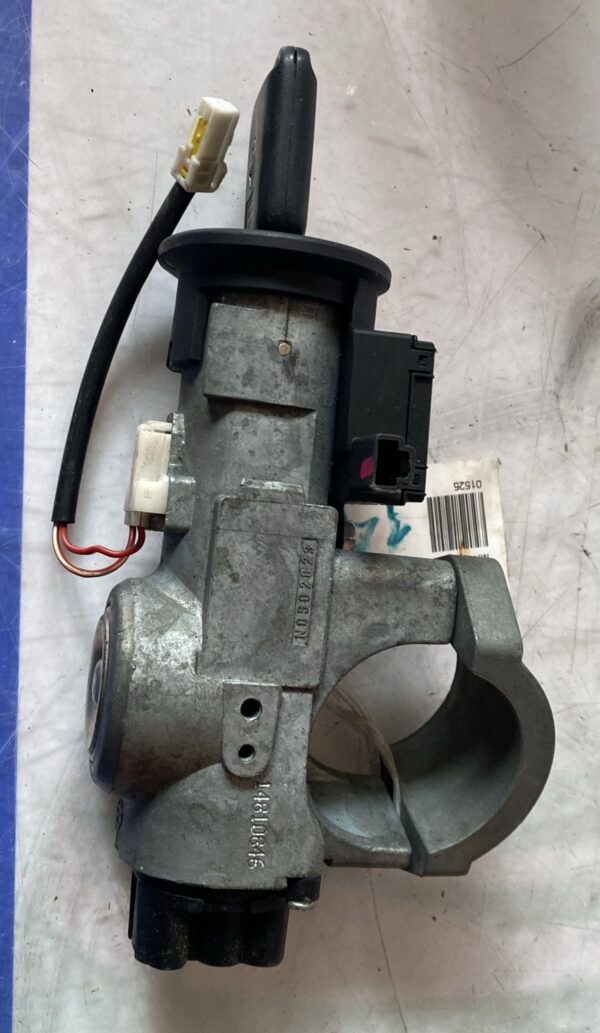 Blocchetto accensione Nissan Micra MK12 - immagine 3