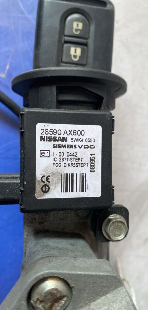 Blocchetto accensione Nissan Micra MK12 - immagine 4
