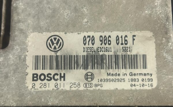 Centralina motore VW Touareg 2.5 TDI 1^serie - immagine 3