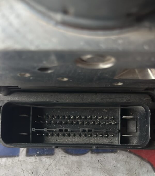 ABS Mercedes CLS 220 W211 - immagine 2